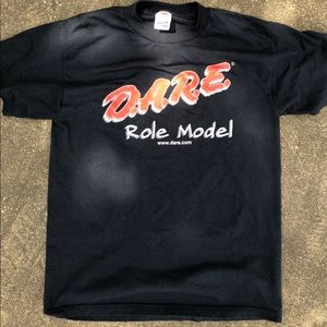 Vintage D.A.R.E. T-shirt Fruit-of-the-Loom